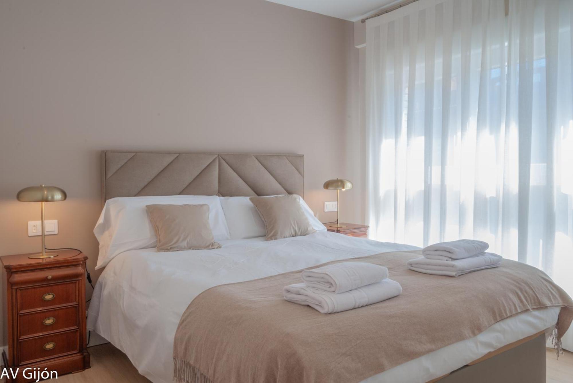 Apartament Av Costa One Gijón Zewnętrze zdjęcie